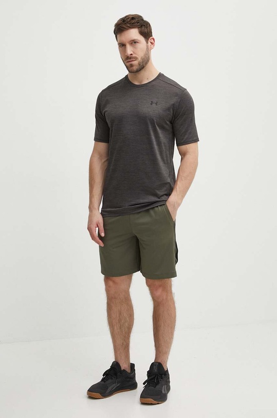 Under Armour pantaloni scurți de antrenament Tech Vent 1376955 verde SS24