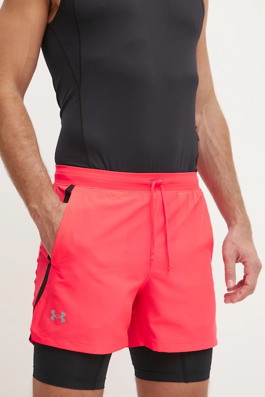 Under Armour pantaloni scurți de alergare Launch panza rosu 1382640
