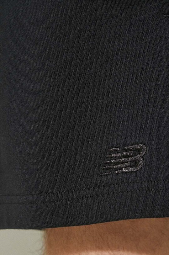 Βαμβακερό σορτσάκι New Balance MS41511BK μαύρο