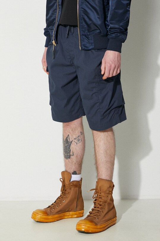 Šortky Universal Works Parachute Short tmavomodrá 30159.NAVY