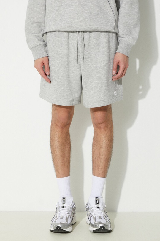 New Balance pantaloncini Sport Essentials grigio MS41520AG