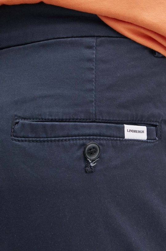 Lindbergh pantaloni scurti bleumarin 30.505044.DKBLUE