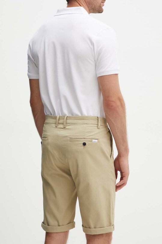 Одяг Шорти Lindbergh 30.505044.SAND зелений