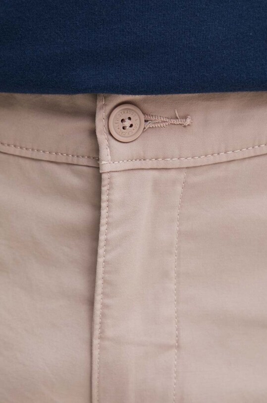 Levi's pantaloni scurti roz 85229