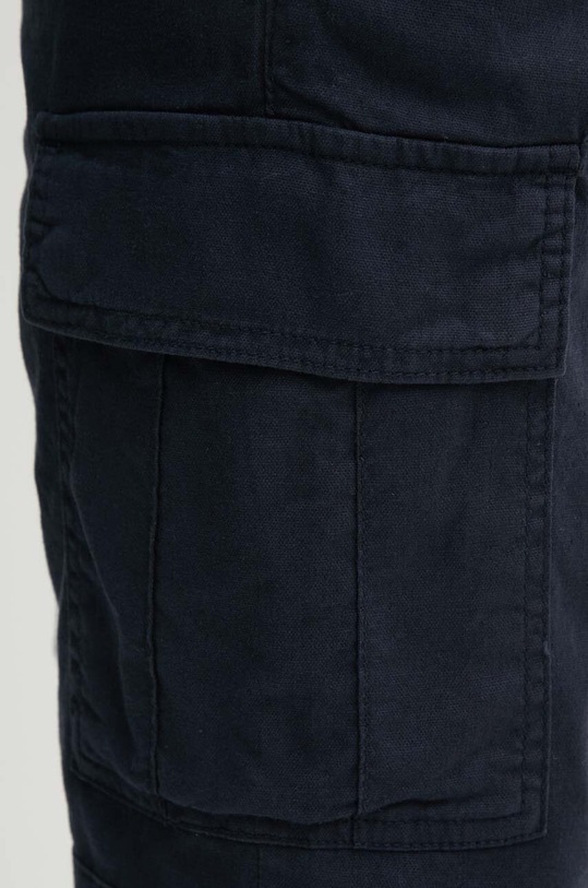 Λινό σορτς Guess σκούρο μπλε M4GD17.WFBXA