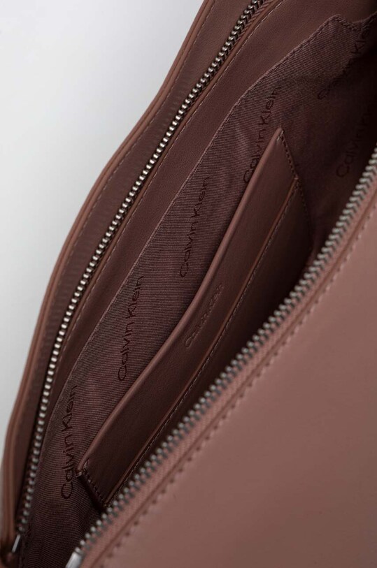 Сумочка Calvin Klein K60K611341