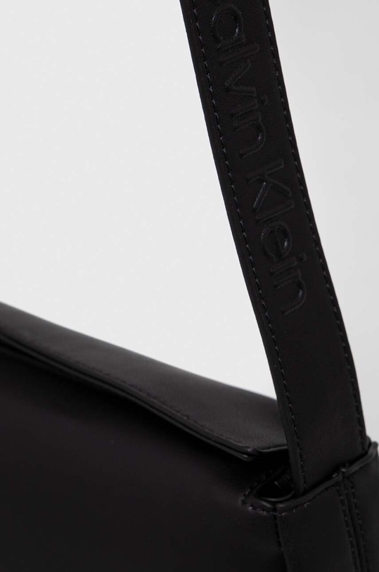 Τσάντα Calvin Klein μαύρο K60K611346