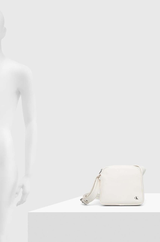 Τσάντα Calvin Klein Jeans K60K611468