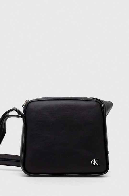 Τσάντα Calvin Klein Jeans συνθετικό μαύρο K60K611468