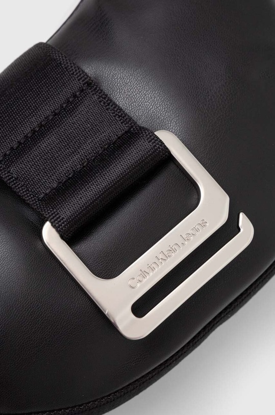 Kabelka Calvin Klein Jeans černá K60K611476