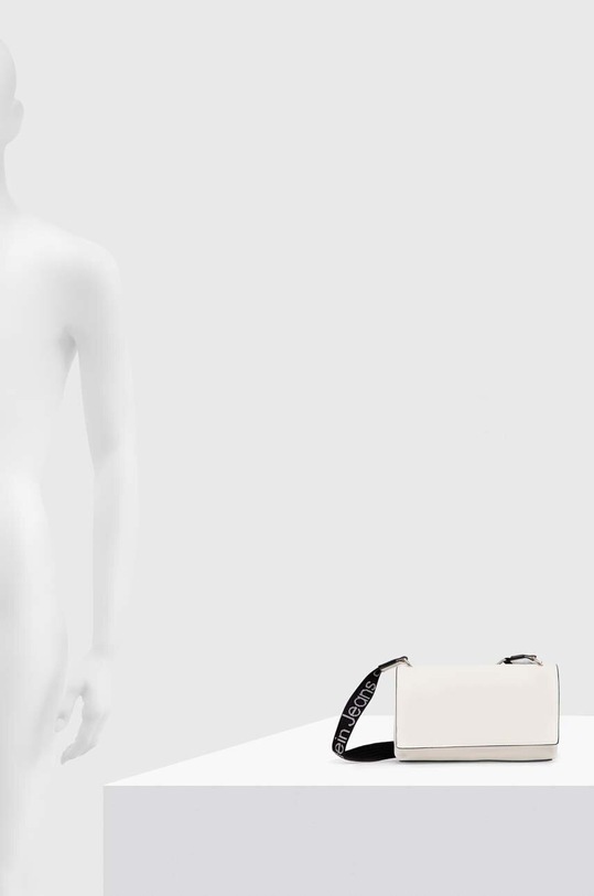 Τσάντα Calvin Klein Jeans K60K611556