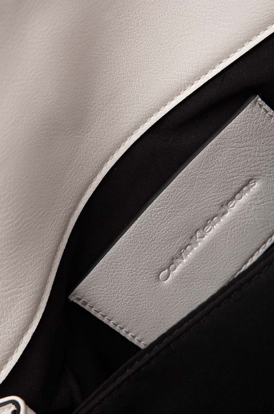 Τσάντα Calvin Klein Jeans K60K611556 λευκό
