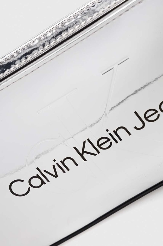 Сумочка Calvin Klein Jeans срібний K60K611857
