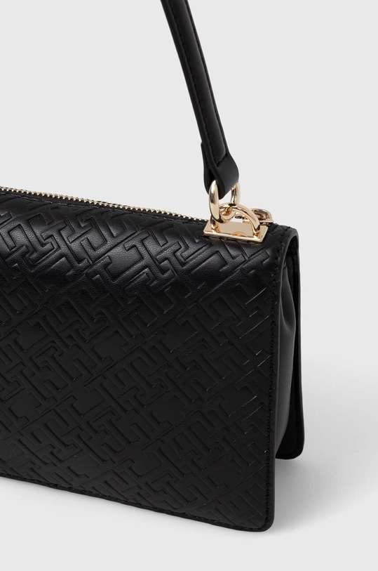 Τσάντα Tommy Hilfiger μαύρο AW0AW15975