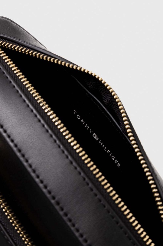 Сумочка Tommy Hilfiger AW0AW15991