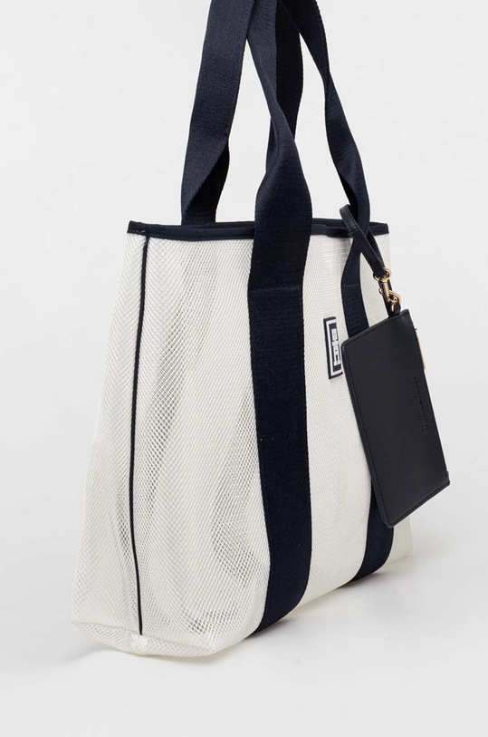 Kabelka Tommy Hilfiger AW0AW16159 bílá SS24
