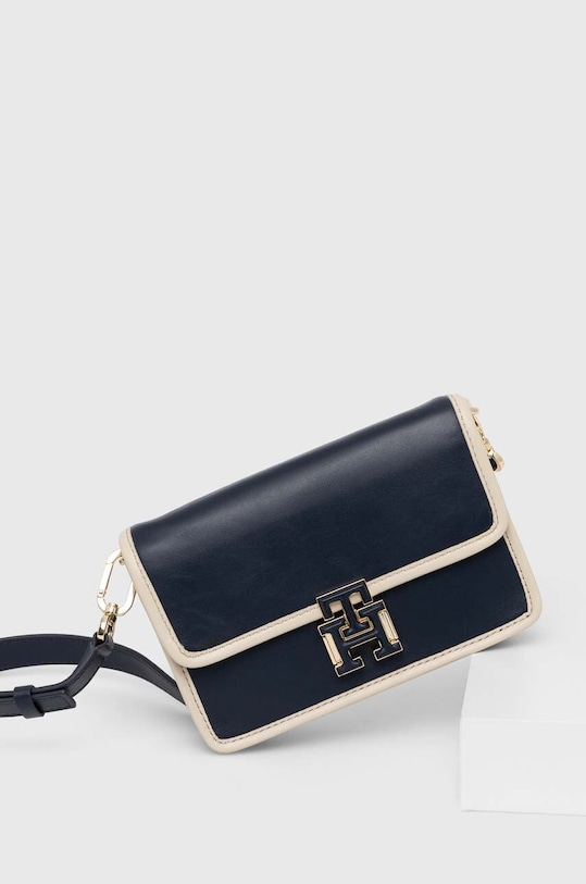Tommy Hilfiger torebka skórzana AW0AW16202 granatowy