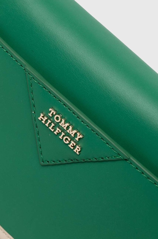 Шкіряна сумочка Tommy Hilfiger AW0AW16202 зелений
