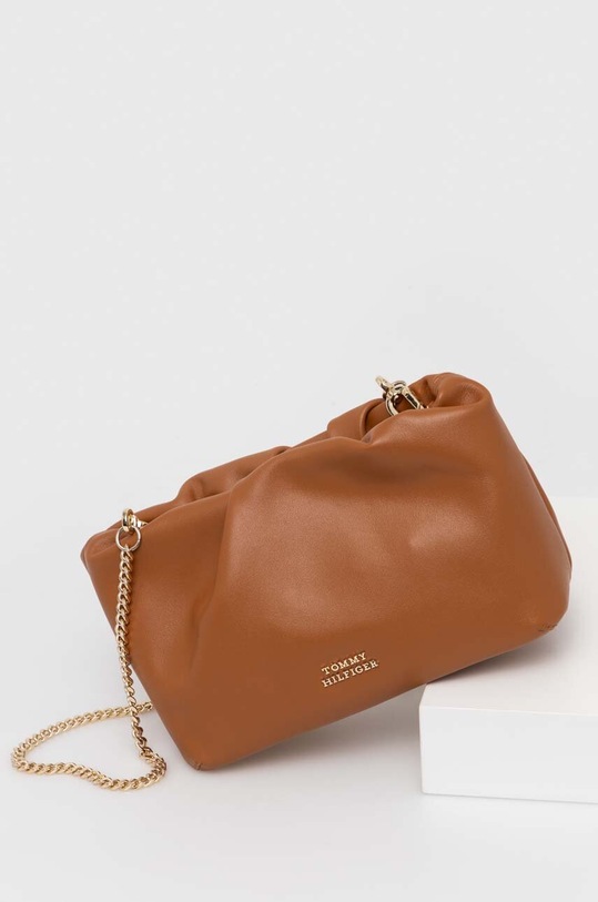 Tommy Hilfiger torebka skórzana skóra licowa brązowy AW0AW16418