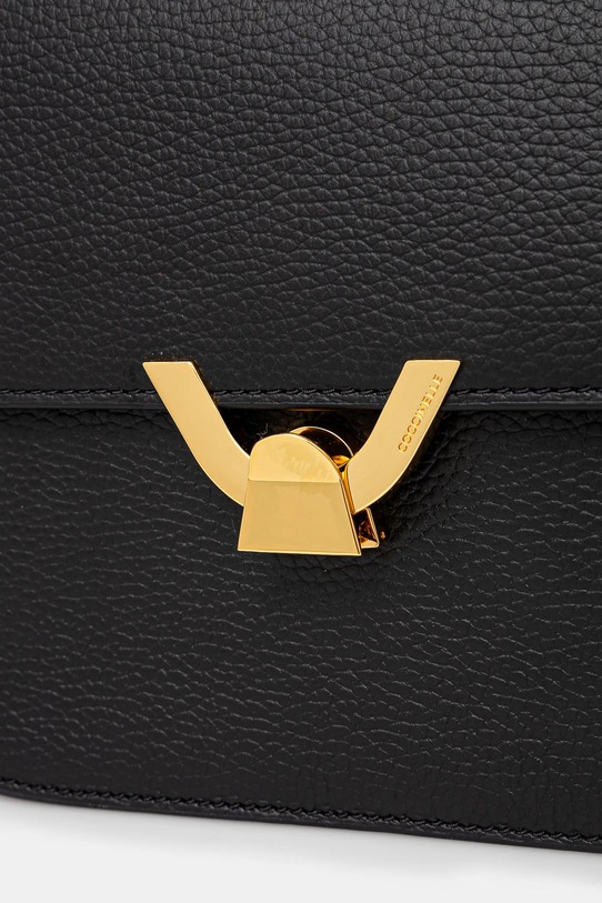 Kožená kabelka Coccinelle černá E1.QTF.15.01.01