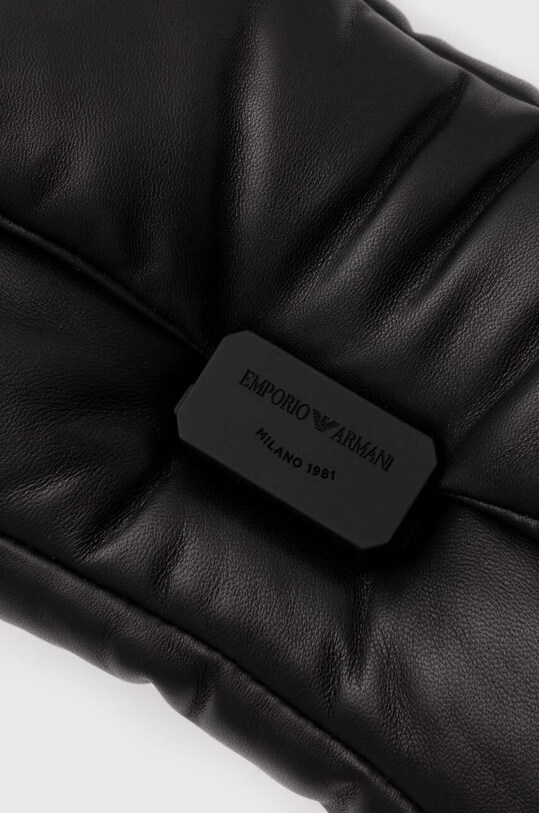 Кожаная сумочка Emporio Armani чёрный Y3E226.YWZ1V