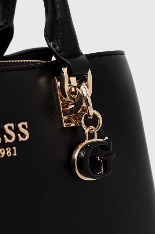 Τσάντα Guess μαύρο HWVG92.25060
