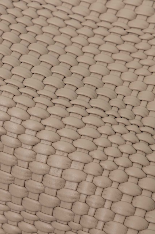 Sisley poseta bej 69YGWY046