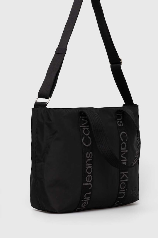 Τσάντα Calvin Klein Jeans K60K611946 μαύρο SS24
