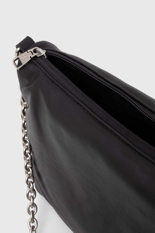 Τσάντα Calvin Klein Jeans μαύρο K60K611950