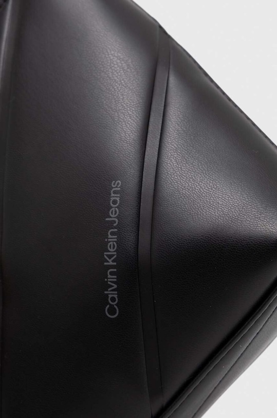 Τσάντα Calvin Klein Jeans μαύρο K60K611957