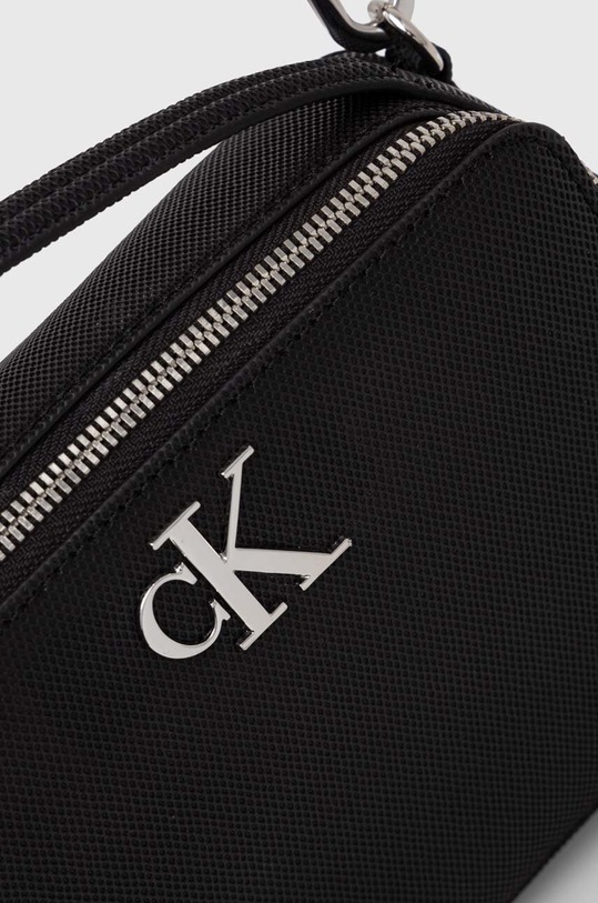 Τσάντα Calvin Klein Jeans μαύρο K60K611958