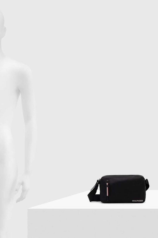 Tommy Hilfiger saszetka AM0AM11780