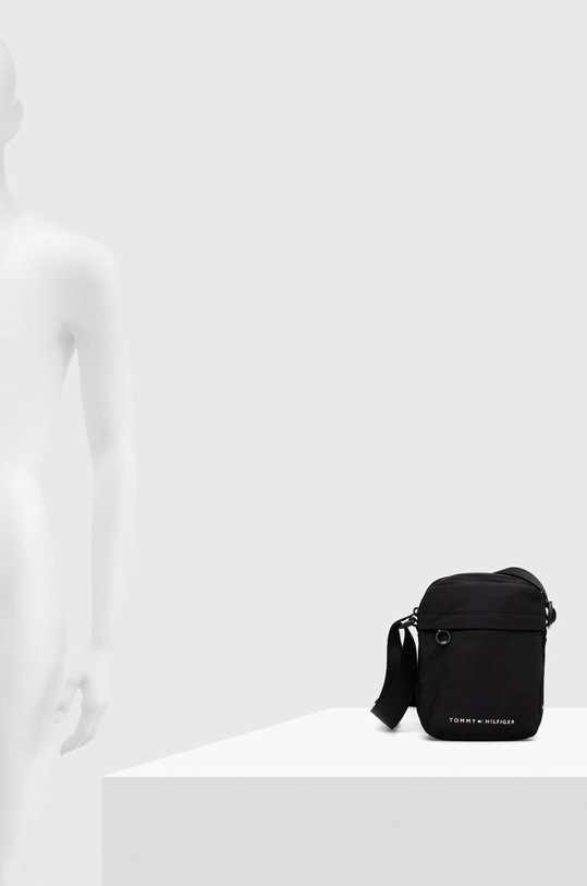 Tommy Hilfiger saszetka AM0AM11790