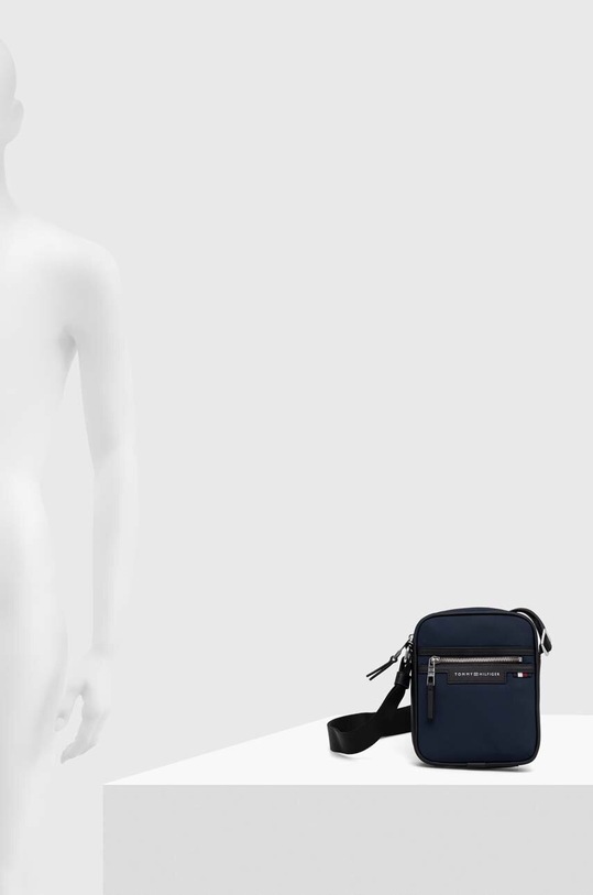 Tommy Hilfiger saszetka AM0AM11830
