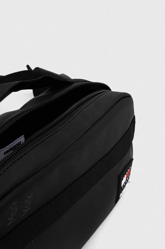 Ledvinka Tommy Jeans AM0AM11963