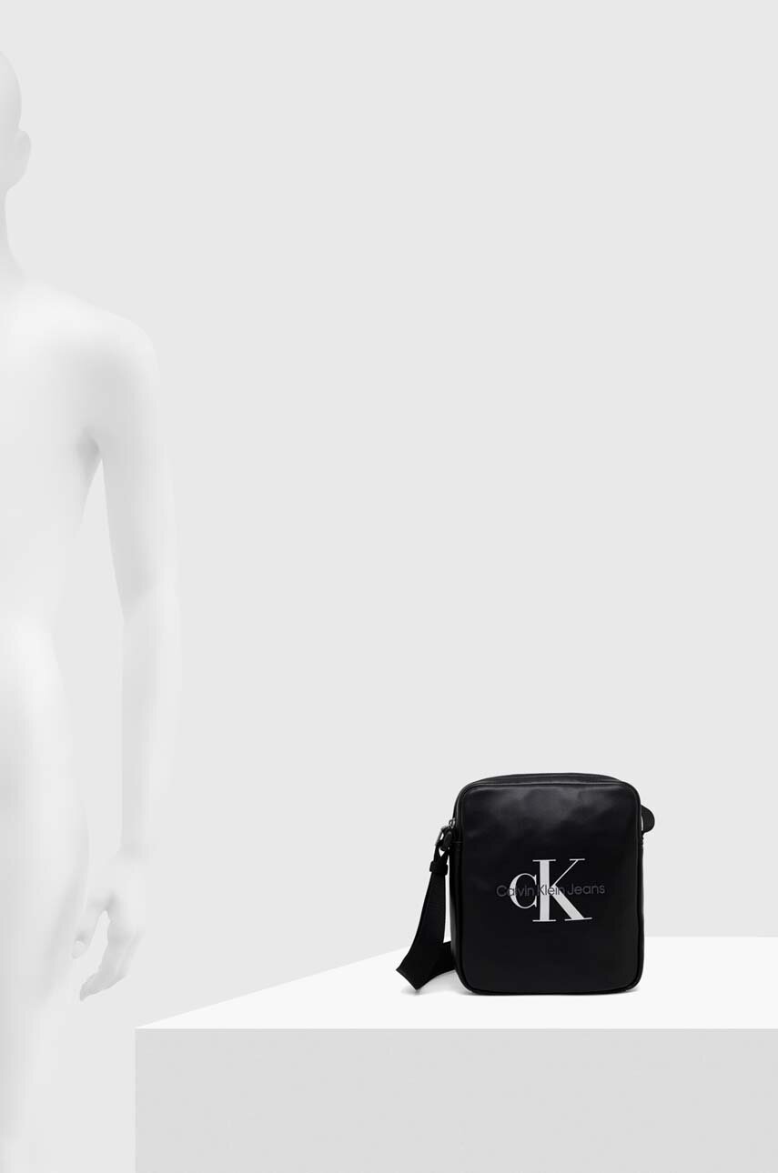 Torbica za okoli pasu Calvin Klein Jeans K50K511523