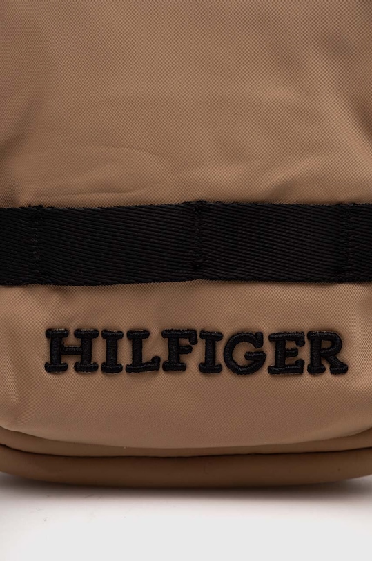 Malá taška Tommy Hilfiger béžová AM0AM12204