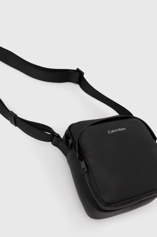 Σακίδιο Calvin Klein μαύρο K50K511606