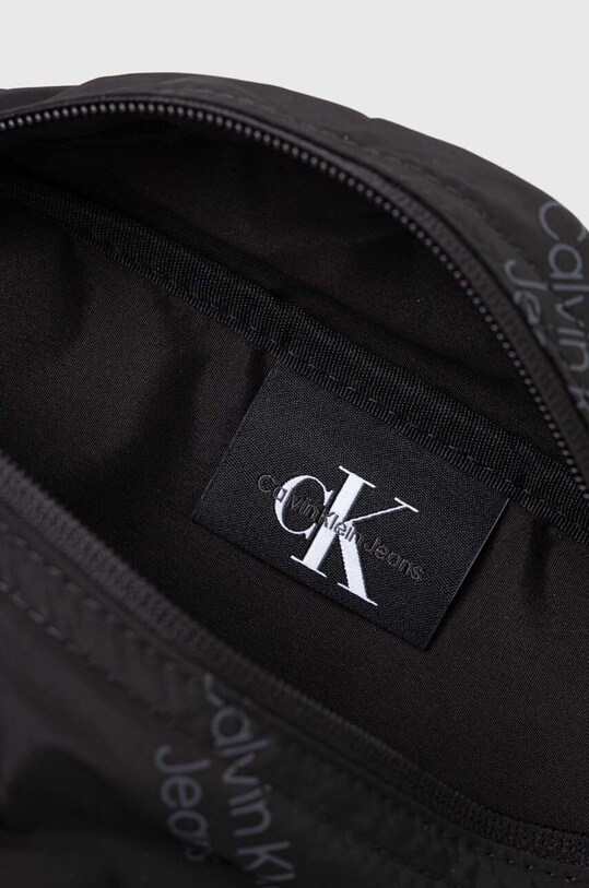 Сумка на пояс Calvin Klein Jeans чёрный K50K511718