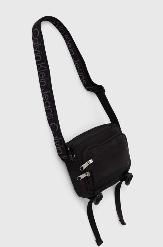 Сумка на пояс Calvin Klein Jeans K50K511782 чёрный SS24