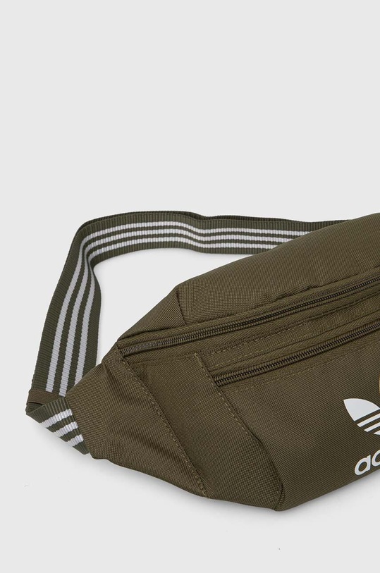 Ledvinka adidas Originals IS4367 zelená SS24