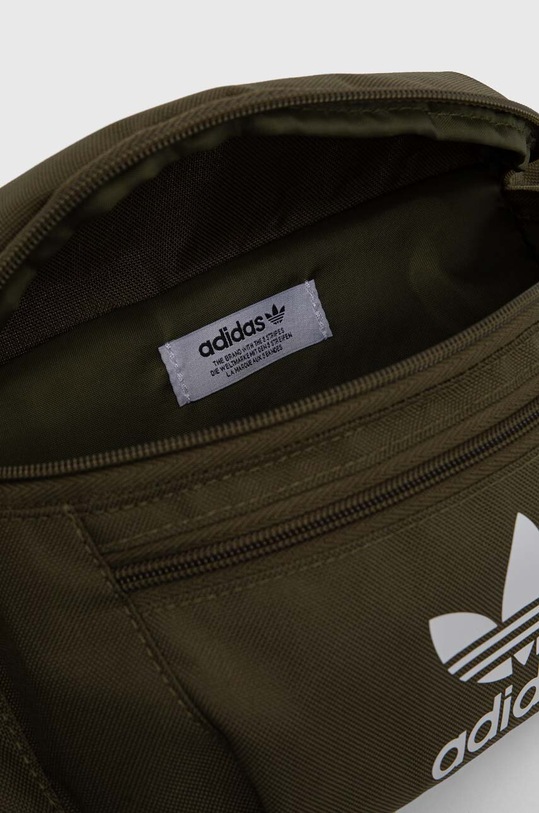 Ledvinka adidas Originals zelená IS4367