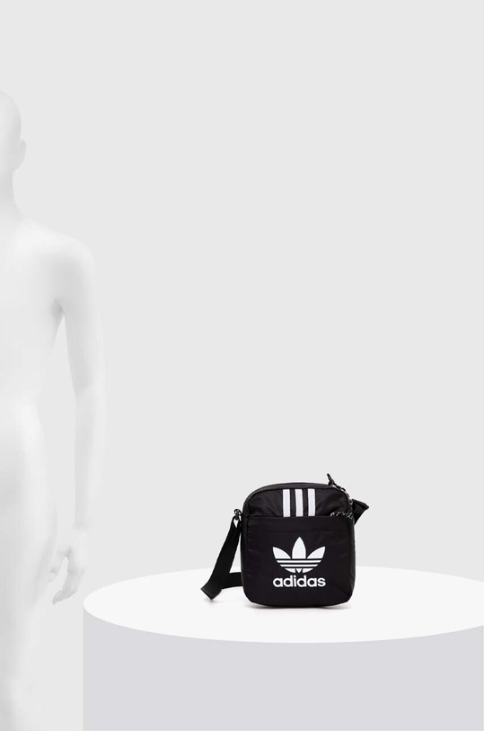 Сумка adidas Originals IT7600