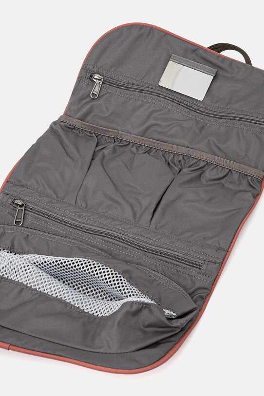 Νεσεσέρ καλλυντικών Jack Wolfskin Konya 8007841 κόκκινο