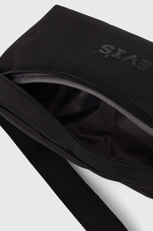 Ľadvinka Levi's čierna D7968.0001