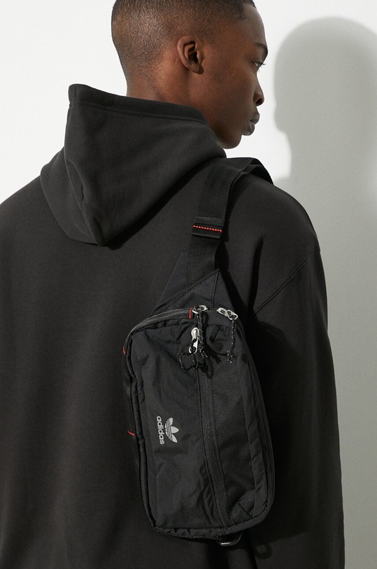 Сумка на пояс adidas Originals Waistbag JH3762