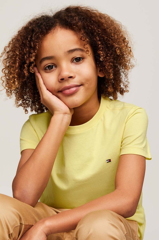 Дитяча бавовняна футболка Tommy Hilfiger KB0KB06879.128.176.PPYH жовтий