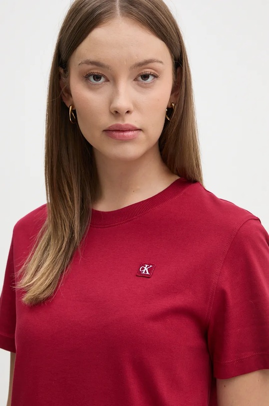 Calvin Klein Jeans pamut póló burgundia J20J223226