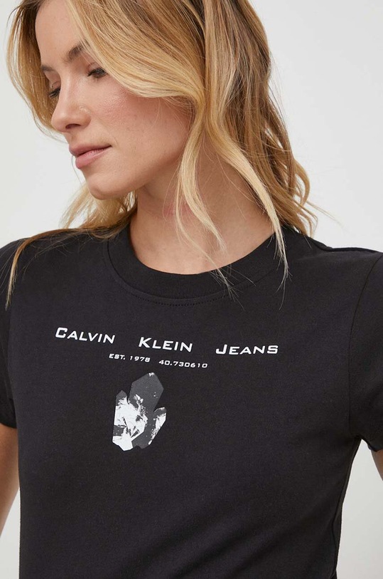 Oblačila Bombažna kratka majica Calvin Klein Jeans J20J222645 črna