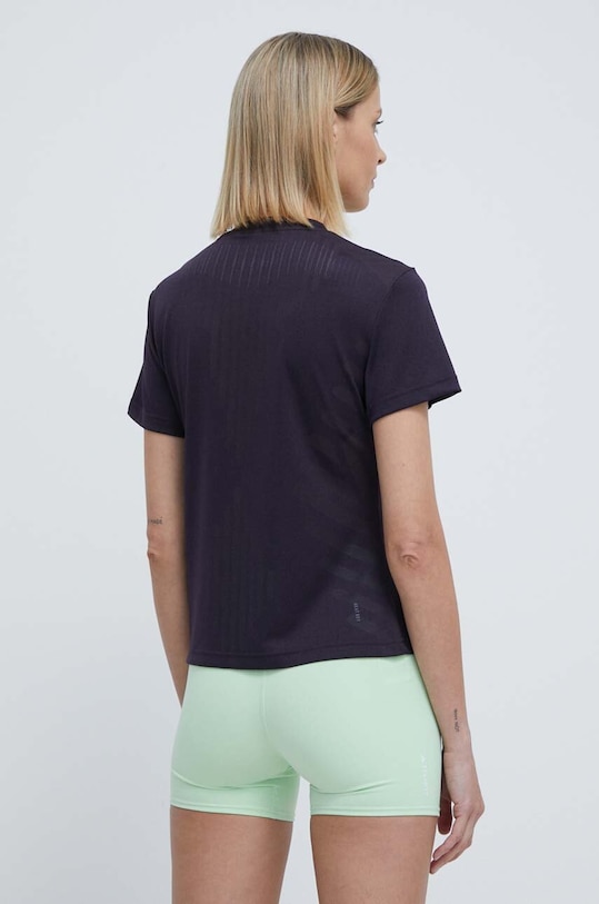 Одежда Футболка для тренинга adidas Performance IP9658 фиолетовой